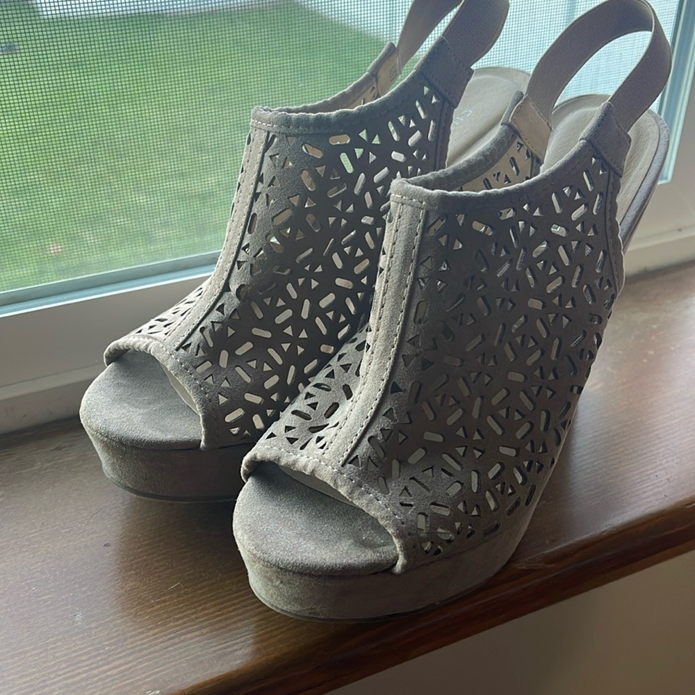 8.5 Chinese Laundry Wedge Shoes. Perforated suede peep toe wedge bootie slip on